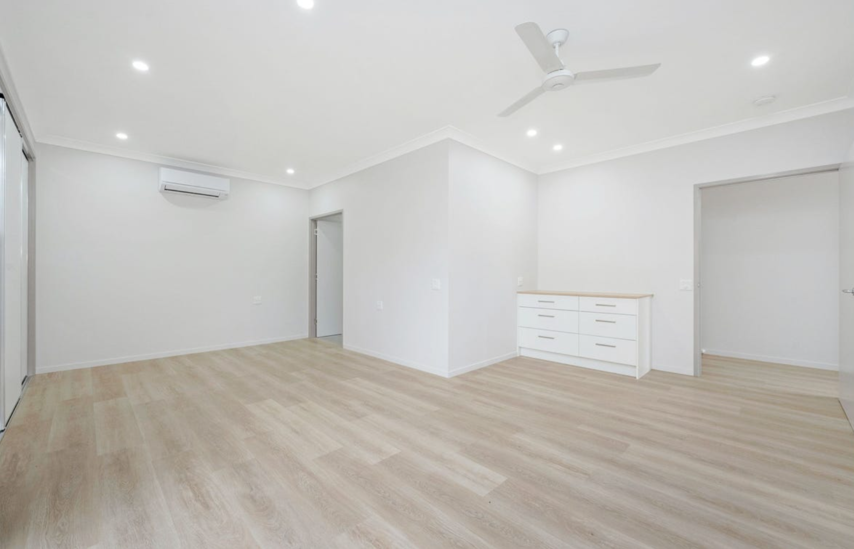 Bayswater House photo